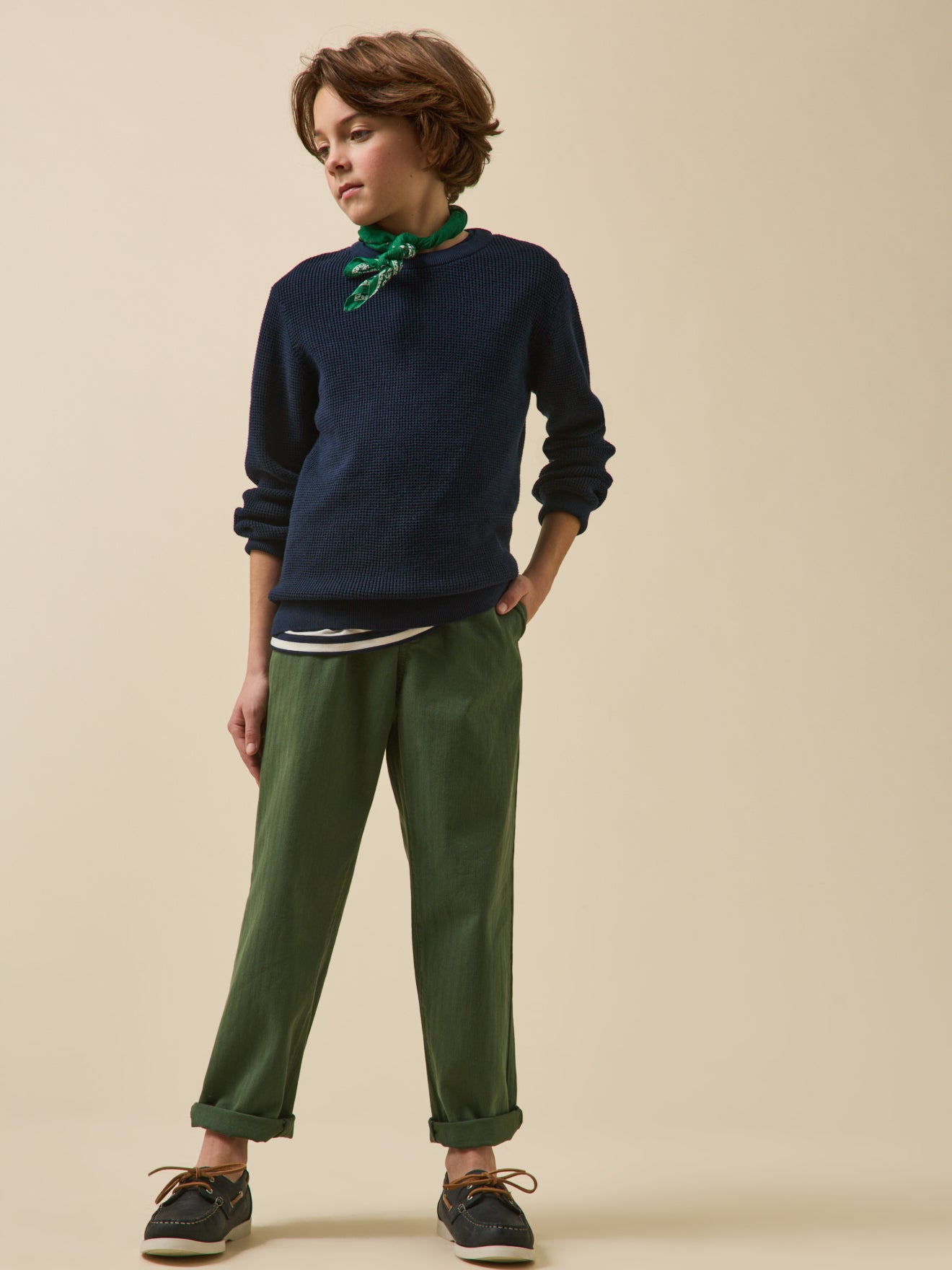 Jungenpullover mit Strickmuster