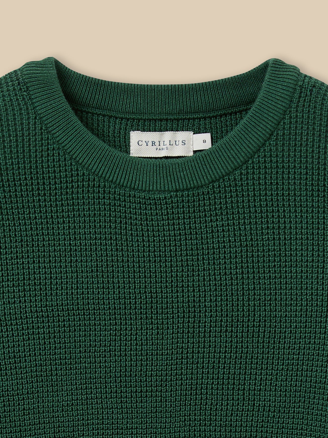 Jungenpullover mit Strickmuster