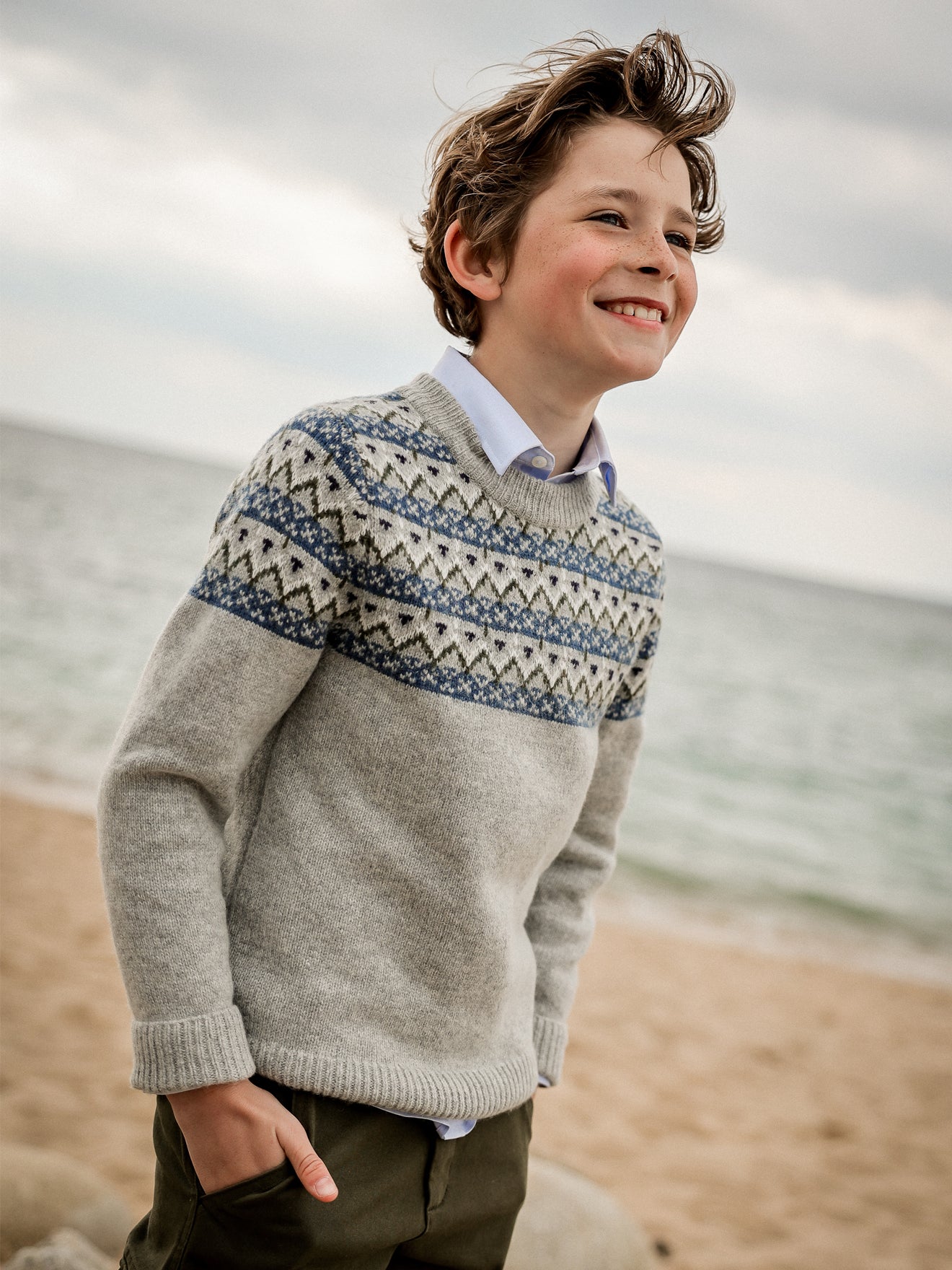 Jungenpullover mit Jacquard-Muster, Lambswool