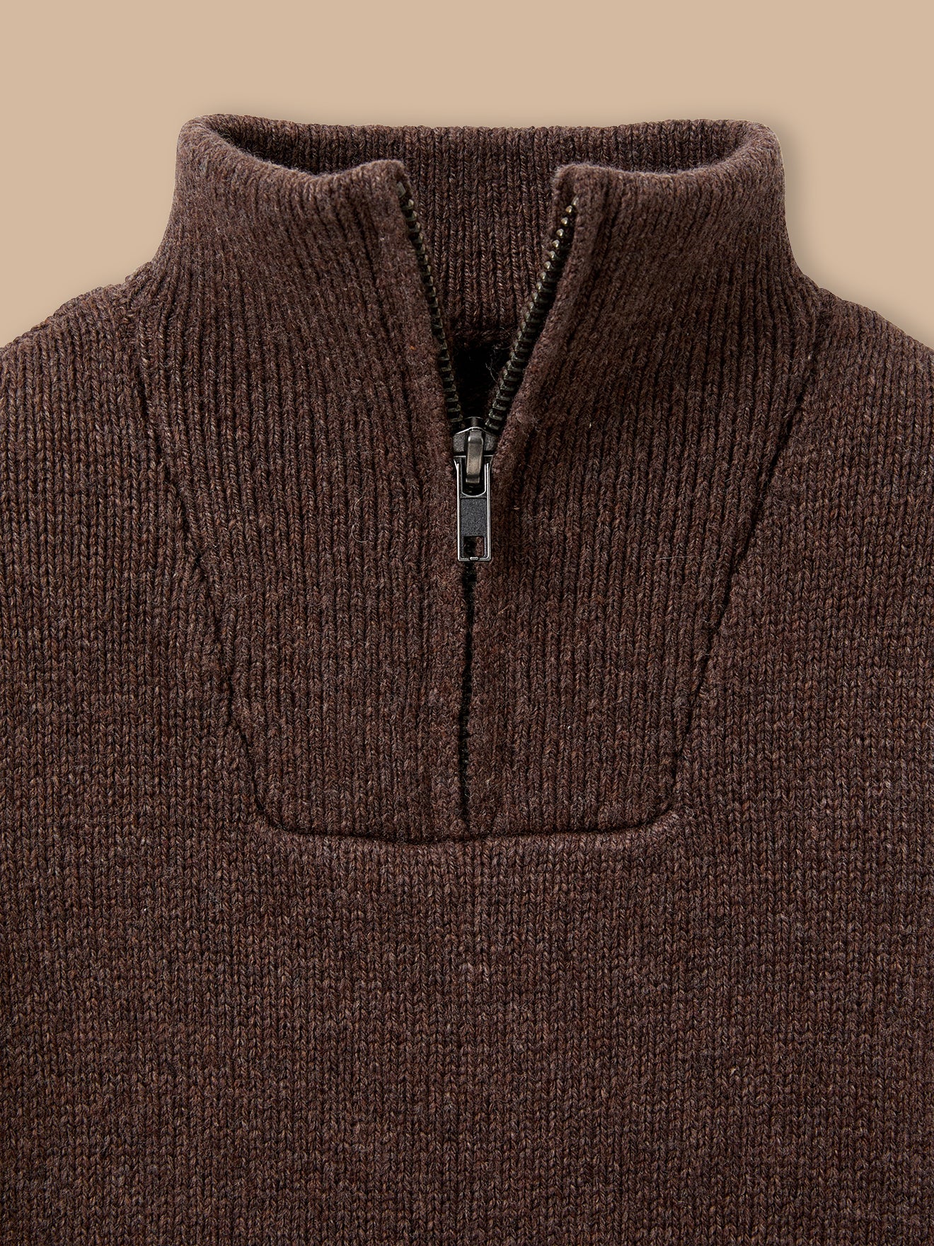 Jungenpullover mit Troyerkragen
