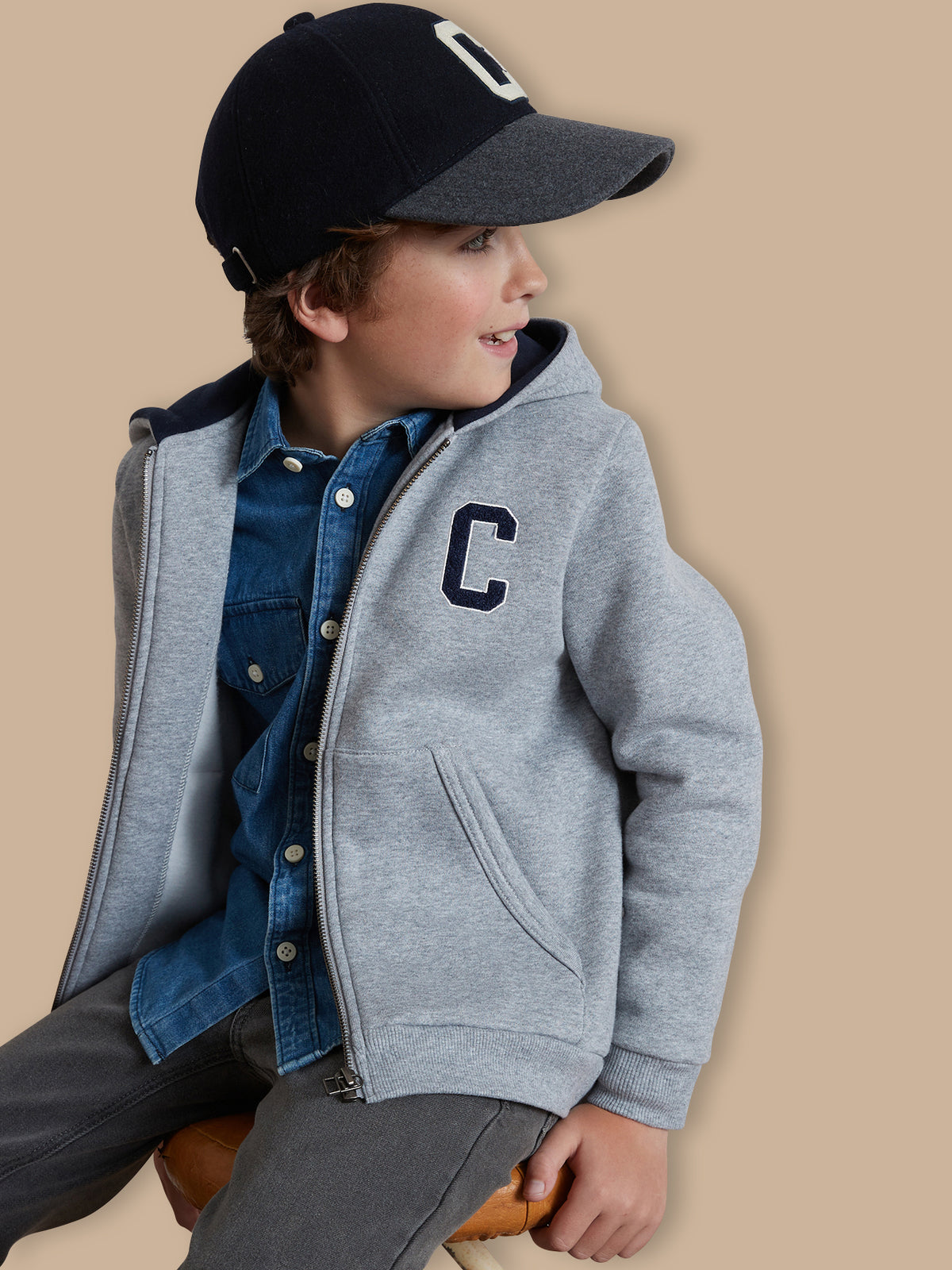 Jungen-Sweatjacke mit Reißverschluss und Kapuze