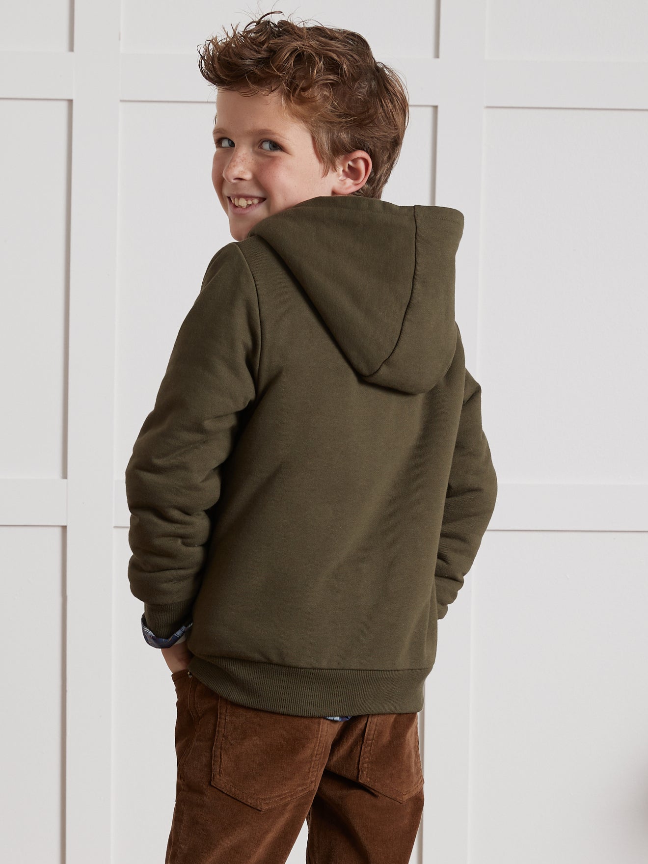 Jungen-Sweatjacke mit Reißverschluss und Sherpa-Futter