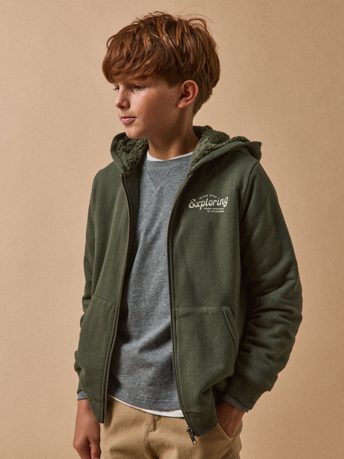 Jungen-Cardigan mit Reißverschluss und Sherpa-Futter