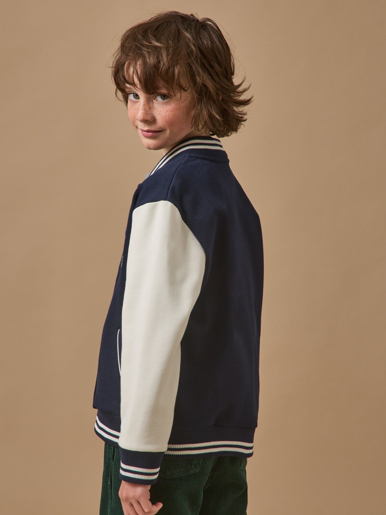 Jungen Teddy-Blouson mit Stickerei