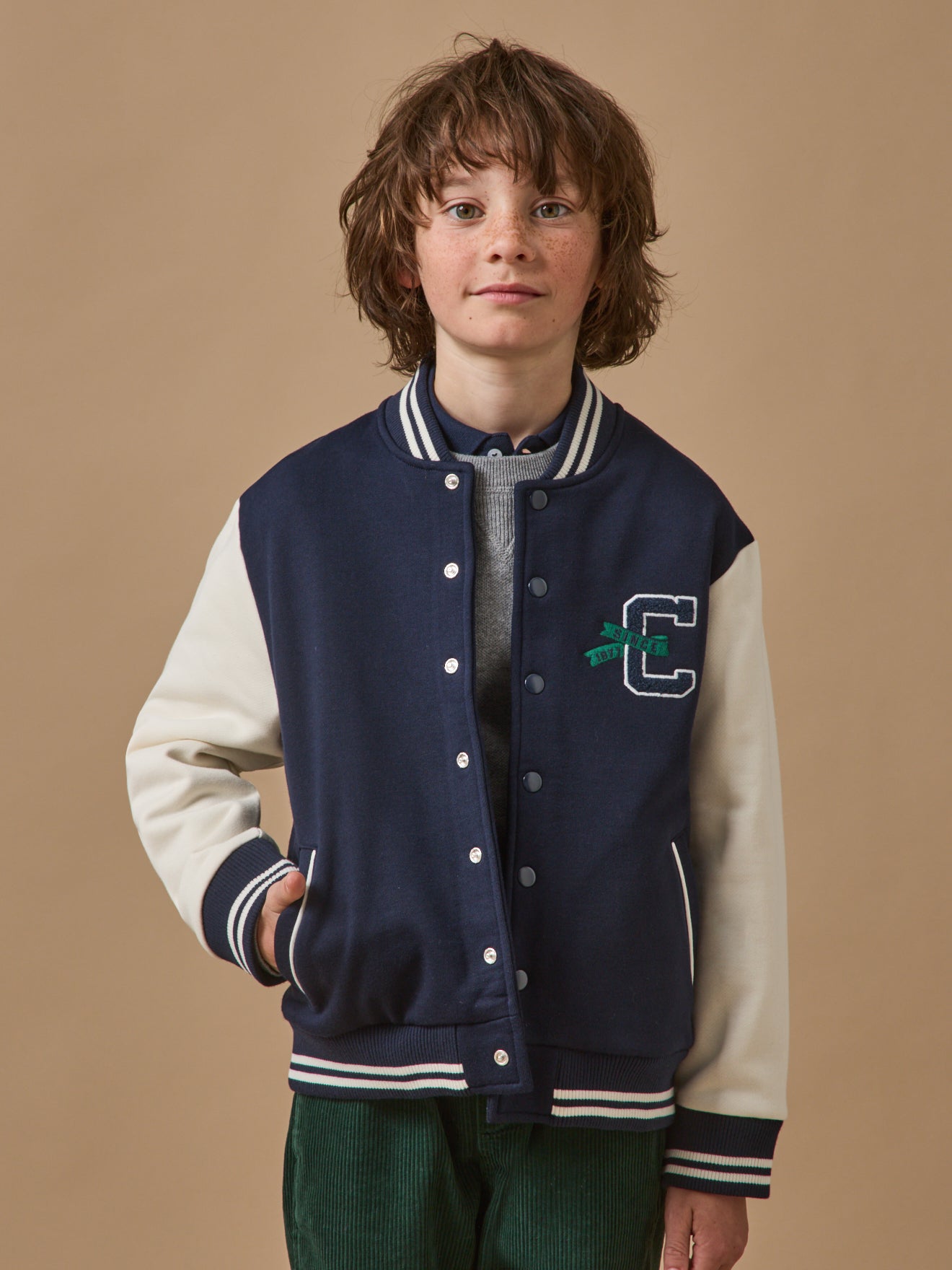 Jungen Teddy-Blouson mit Stickerei
