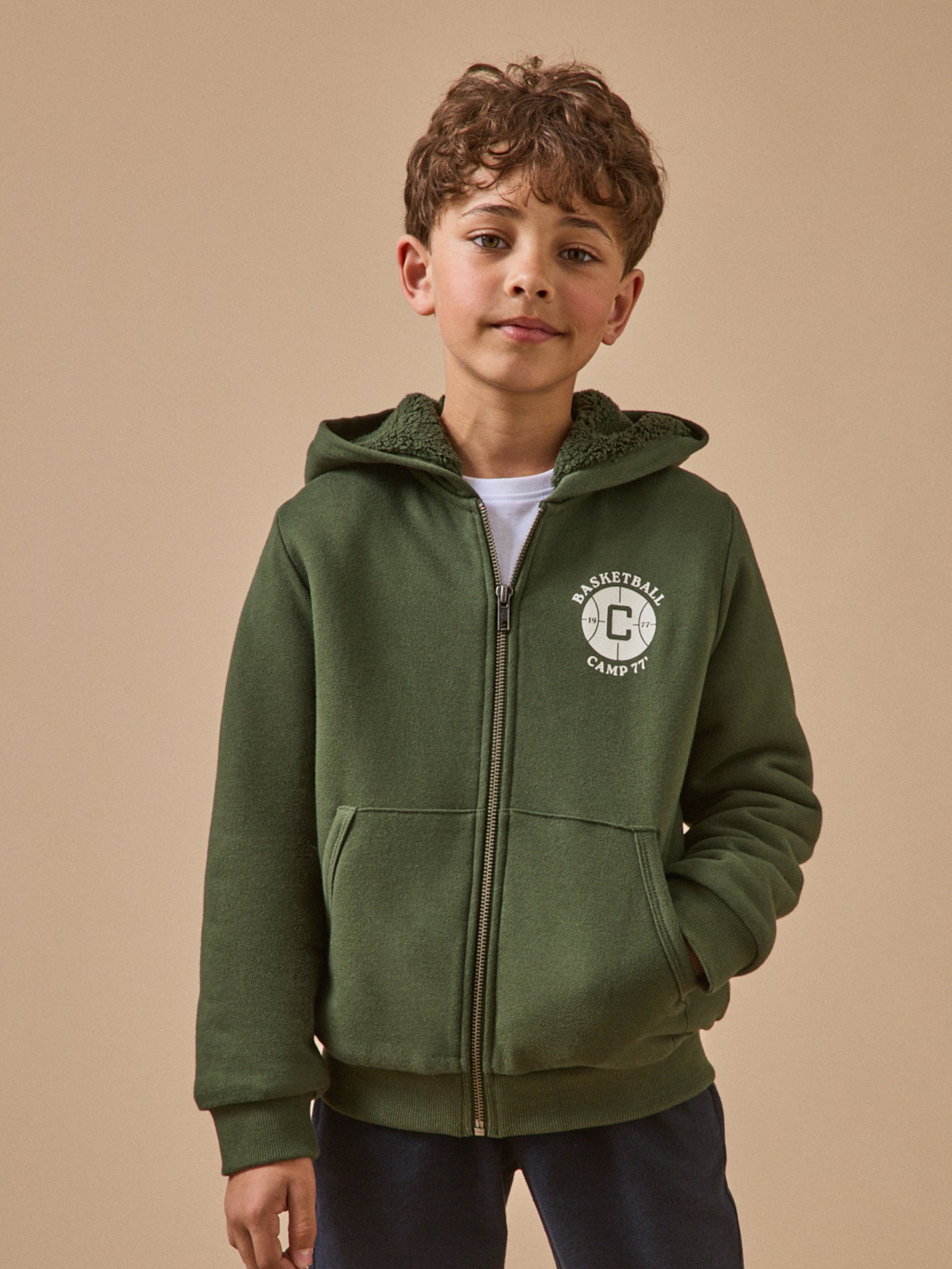 Jungen-Sweatjacke mit Reißverschluss und Sherpa-Futter