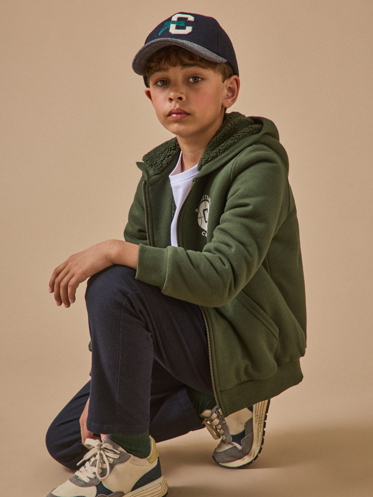 Jungen-Sweatjacke mit Reißverschluss und Sherpa-Futter