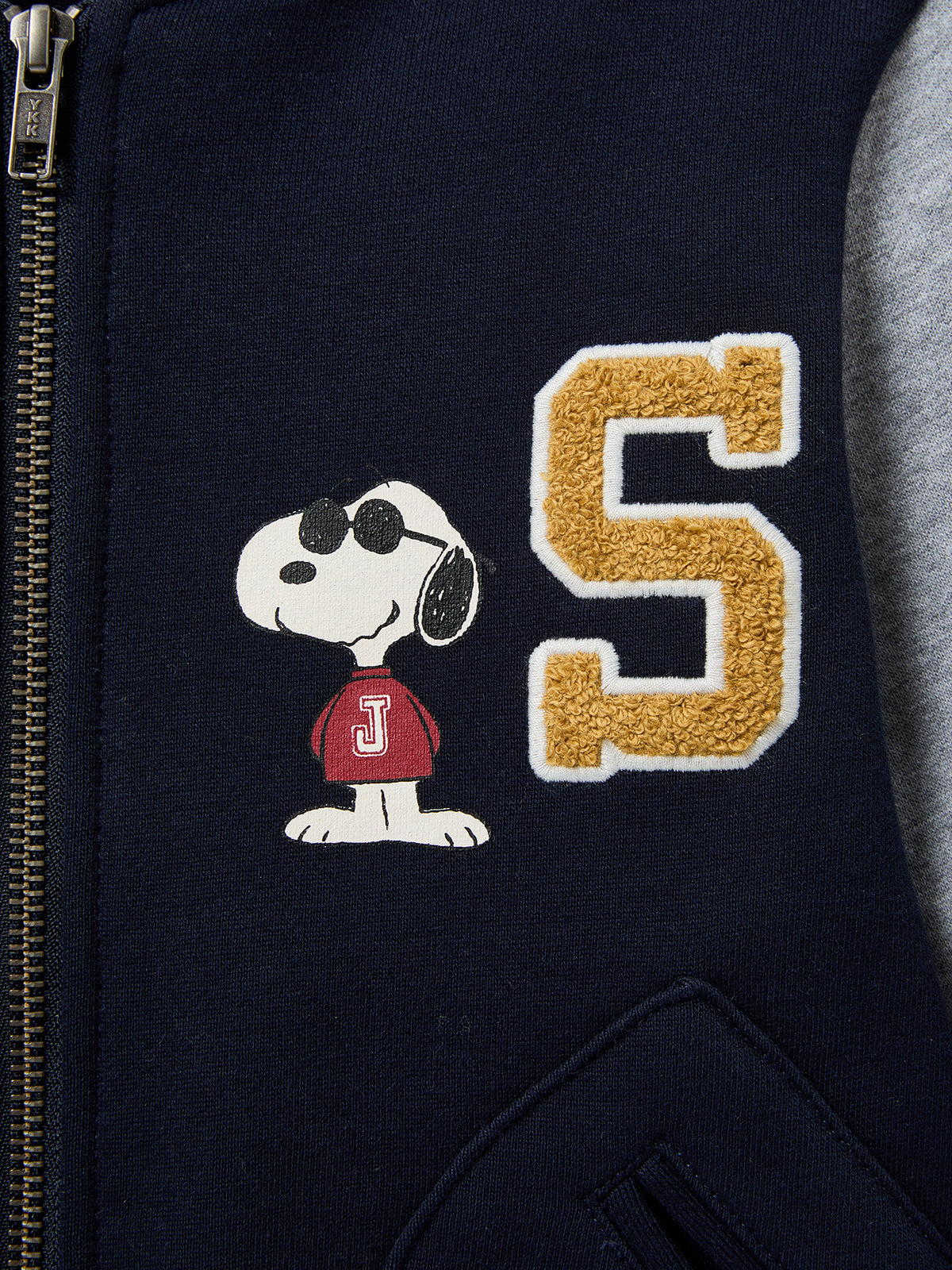 Kinder-Teddy-Sweatjacke Cyrillus X PEANUTS™ – Kollektion « Snoopy »