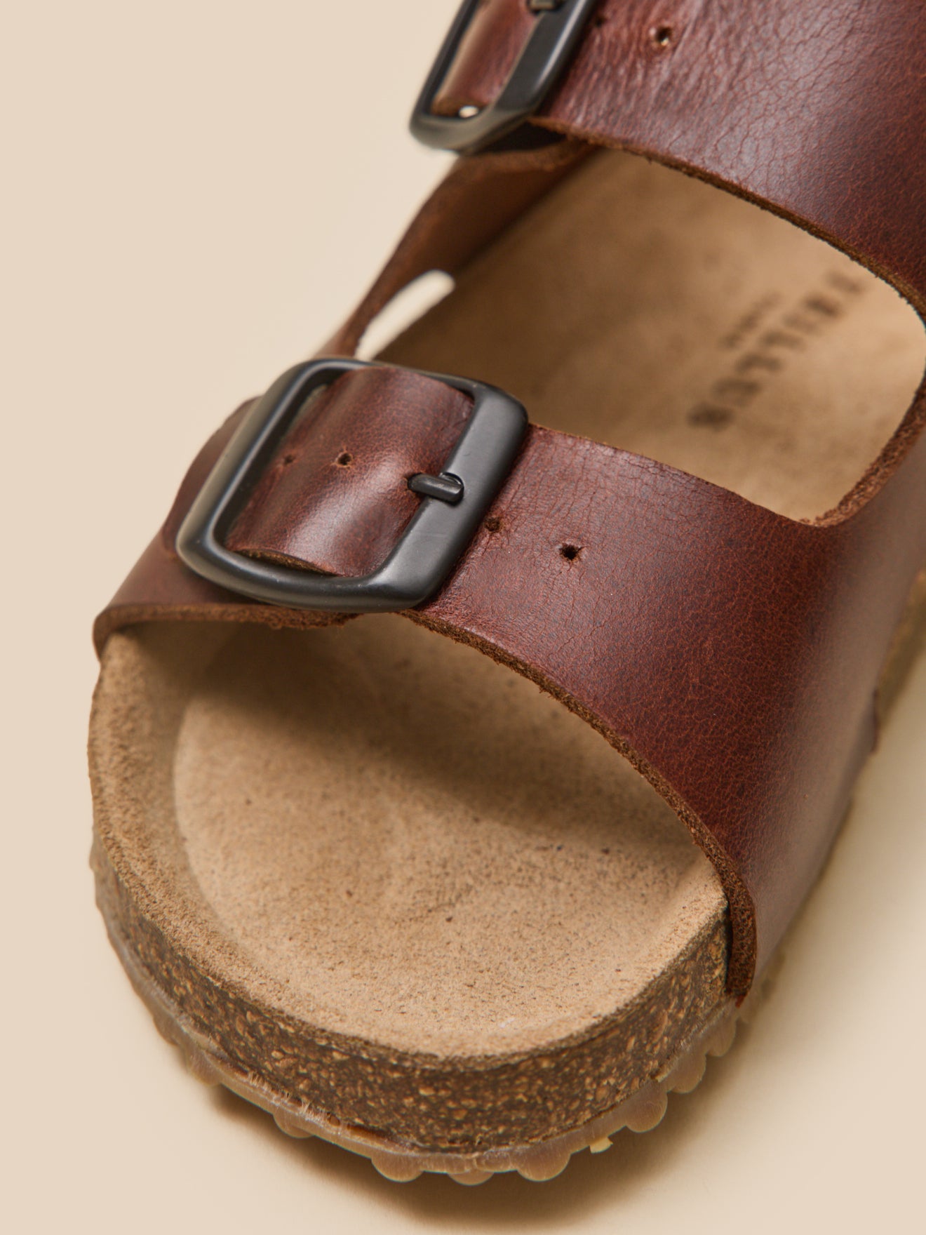 Jungen-Sandalen aus Leder mit Riemen