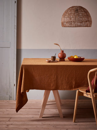 Tischdecke oder Vorhang aus Baumwoll-Gaze