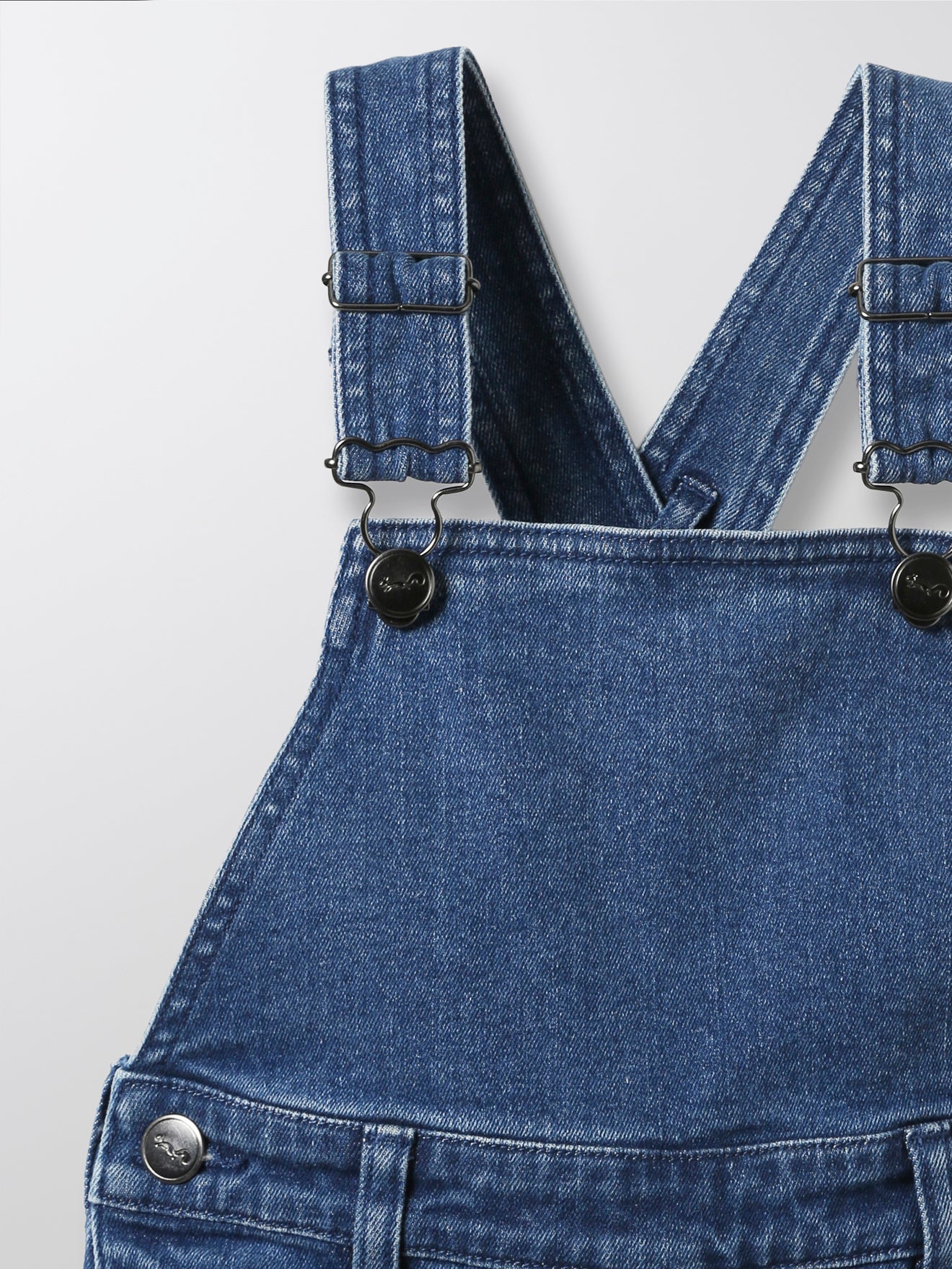 Mädchen-Latzhose aus Denim